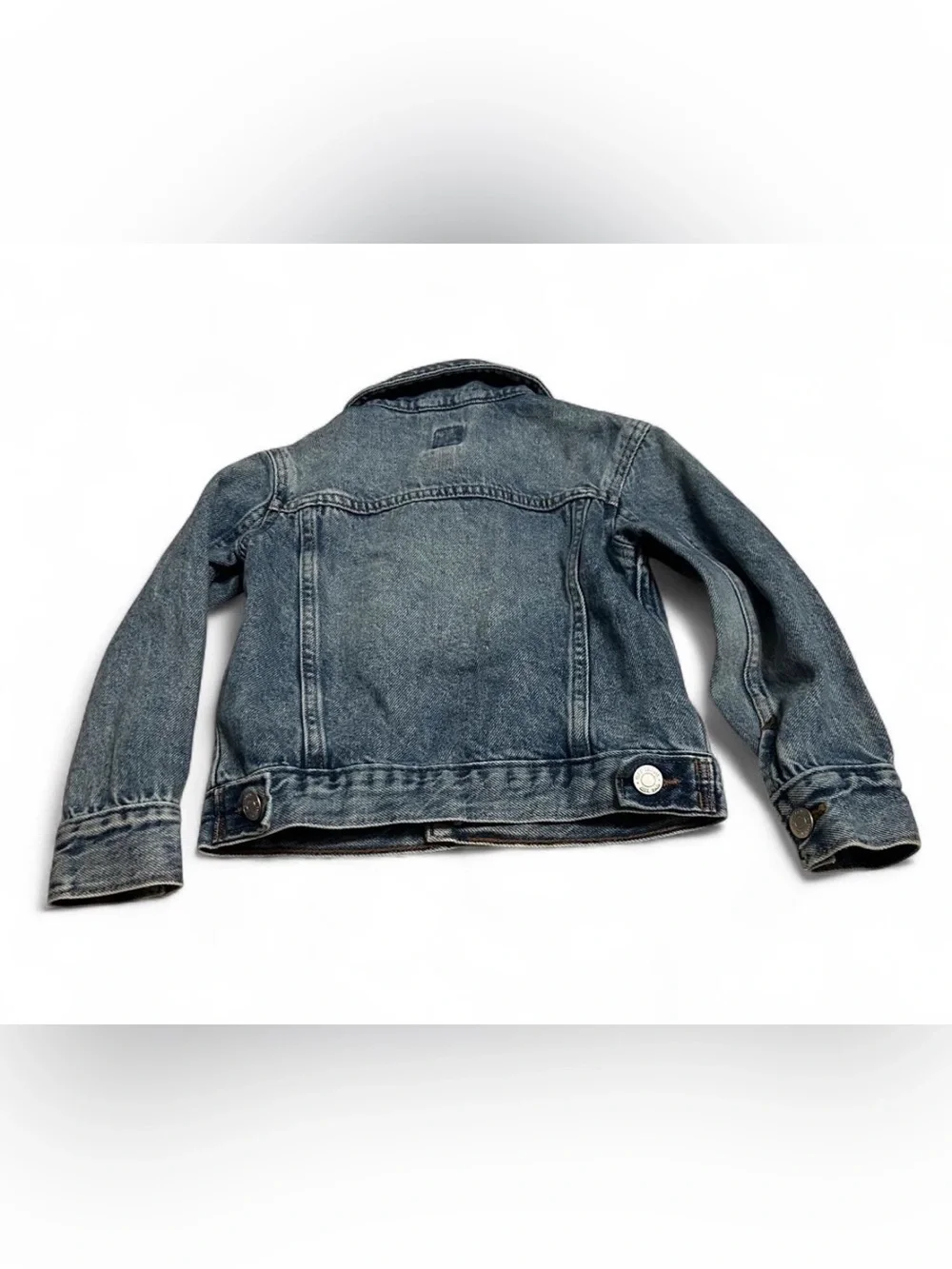GAP classic button